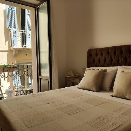 Carlo'S Rooms Трапани Екстериор снимка